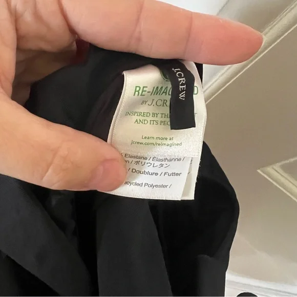 J.Crew Women’s Size 8 One Piece Bathing Suit Black‎ Ruffle Built in Bra Resort - Picture 7 of 11